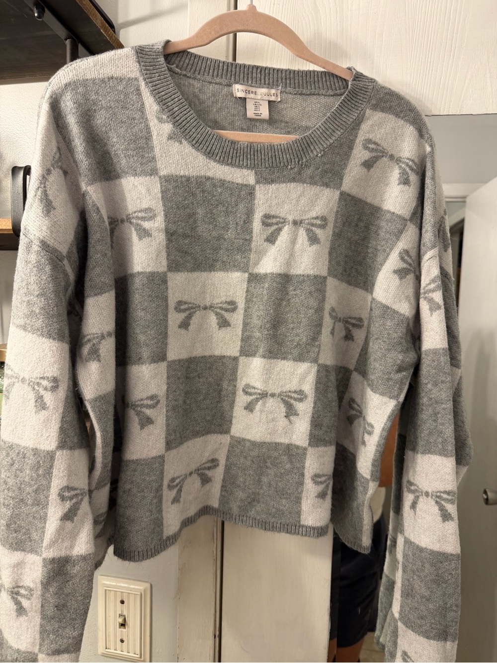 Sincerly Jules Gray & Cream Bow-Check Crewneck Sweater
